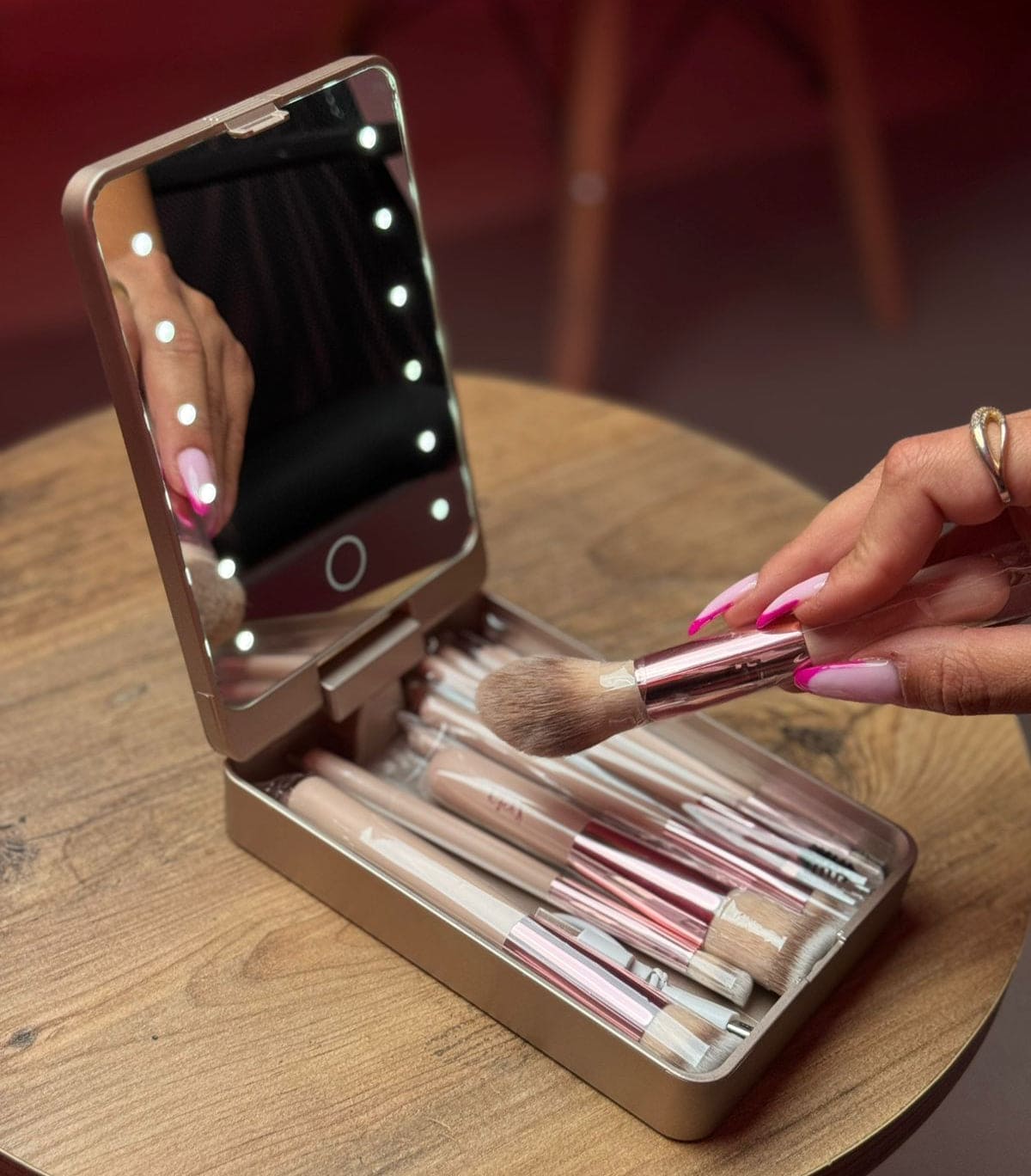 Led Mirror Makeup Brush Set (14 PCS)