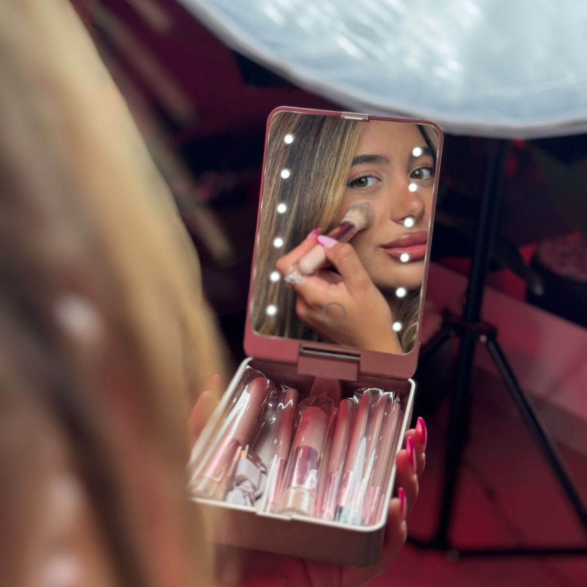 Led Mirror Makeup Brush Set (14 PCS)