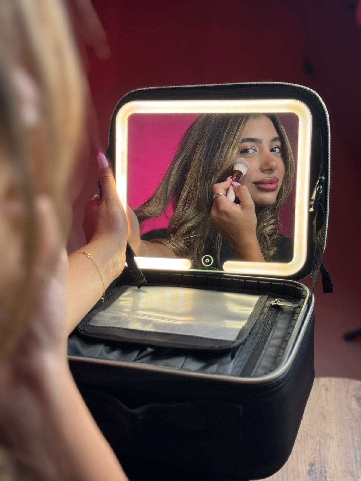 La Veia Makeup Bag